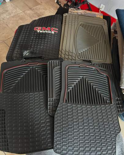 RUBBER FLOOR MATS $5.00